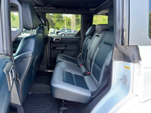 Used 2024 Ford Bronco Outer Banks AWD/4WD image 26