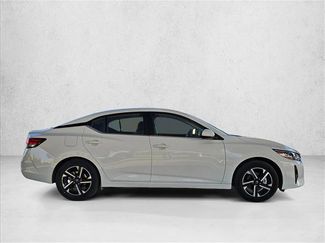 Used 2025 Nissan Sentra SV video 4