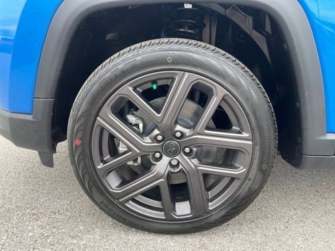 New 2026 Jeep Compass Latitude image 30