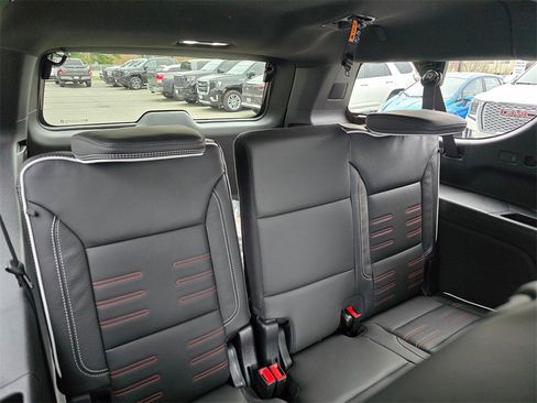 New 2026 GMC Yukon XL AT4 Ultimate image 15