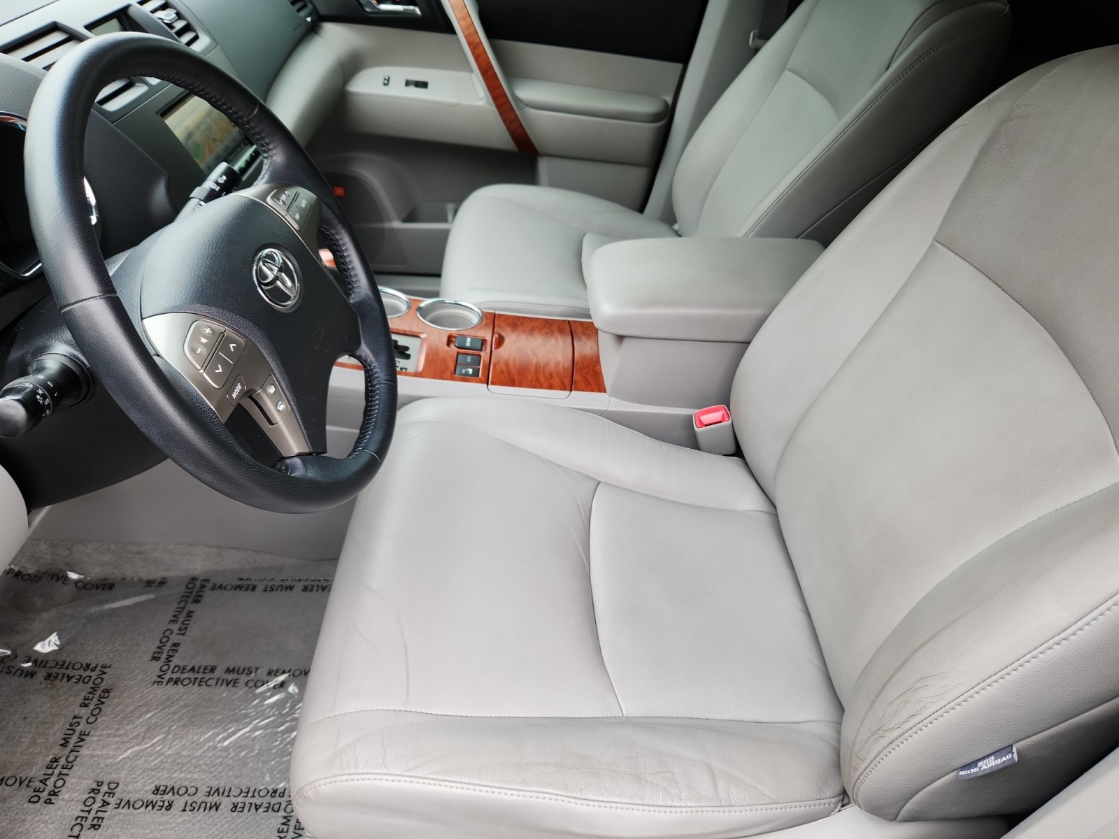 Used 2009 Toyota Highlander Limited w/ Extra Value Pkg 8 AWD/4WD image 29
