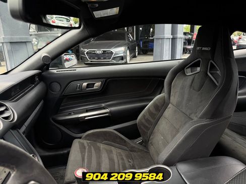Used 2017 Ford Mustang Shelby GT350 w/ Electronics Package RWD image 27