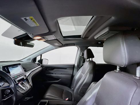 Used 2018 Honda Odyssey Elite image 22