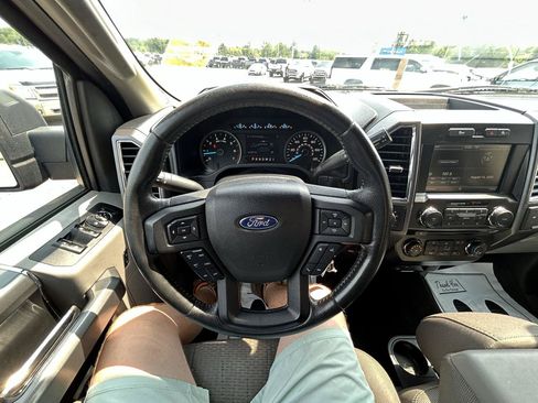Used 2015 Ford F150 XLT w/ Equipment Group 302A Luxury AWD/4WD image 30