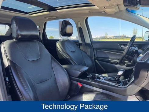 Used 2015 Ford Edge Titanium w/ Equipment Group 302A AWD/4WD image 22