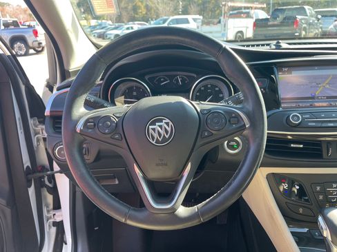 Used 2020 Buick Envision Essence image 18