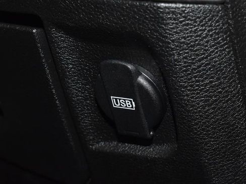 Used 2023 RAM 1500 Classic SLT image 26