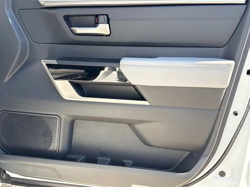 New 2026 Toyota Tundra Limited AWD/4WD image 15