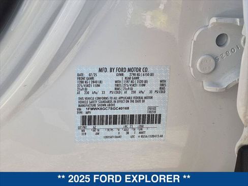 Certified 2025 Ford Explorer ST w/ Sun And Sound Package AWD/4WD image 24