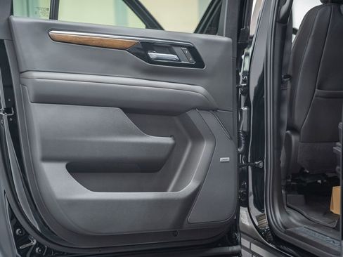 New 2026 Chevrolet Suburban High Country AWD/4WD image 44