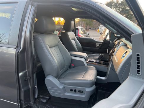 Used 2014 Ford F150 Lariat w/ Equipment Group 502A Luxury image 16