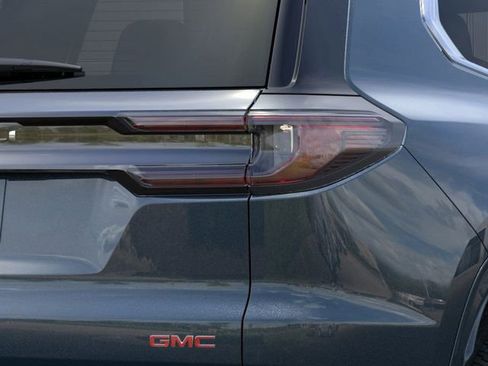 New 2026 GMC Acadia Denali w/ Super Cruise Package image 11