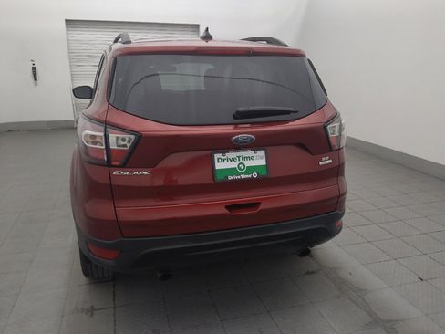 Used 2018 Ford Escape SE w/ SE Sport Appearance Package FWD image 6