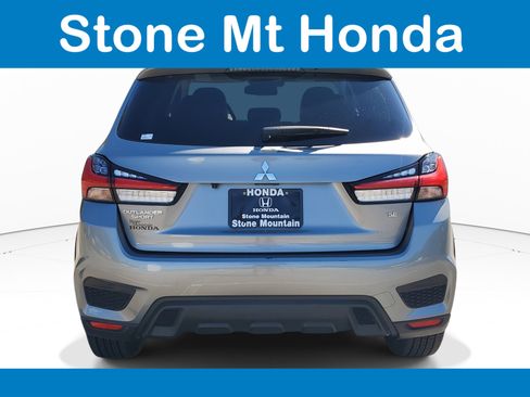 Used 2024 Mitsubishi Outlander Sport SE image 5