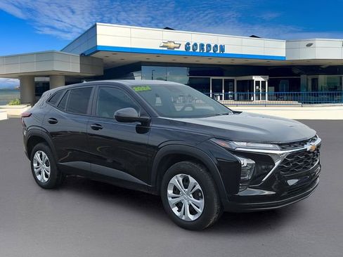 Certified 2024 Chevrolet Trax LS image 6