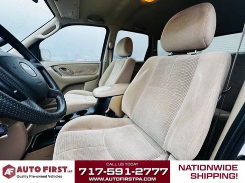 Used 2004 MAZDA Tribute LX image 9