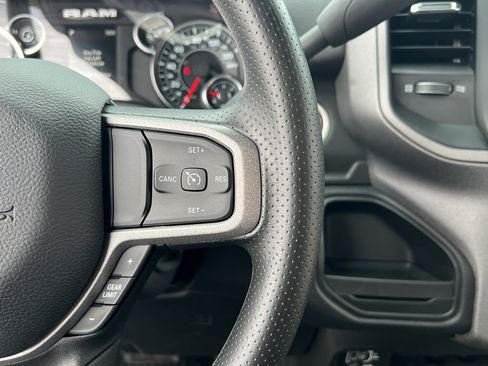 New 2024 RAM 5500 Tradesman image 31