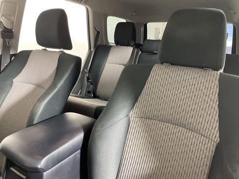 Used 2018 Toyota 4Runner SR5 image 18