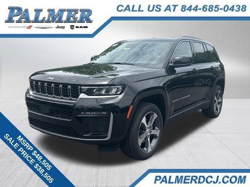 New 2026 Jeep Grand Cherokee Limited RWD image 1