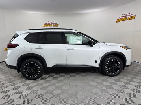 New 2026 Nissan Rogue SV image 6