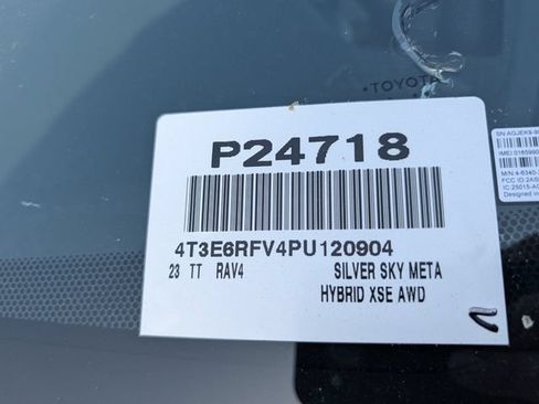 Used 2023 Toyota RAV4 XSE AWD/4WD image 37