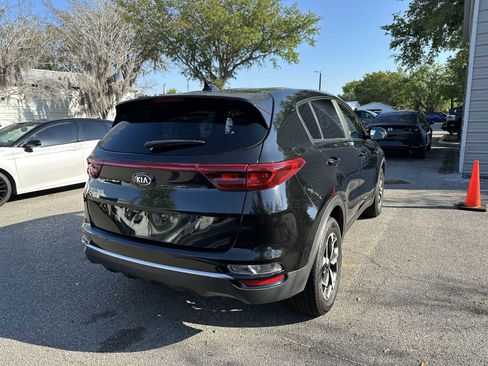 Used 2020 Kia Sportage LX image 6
