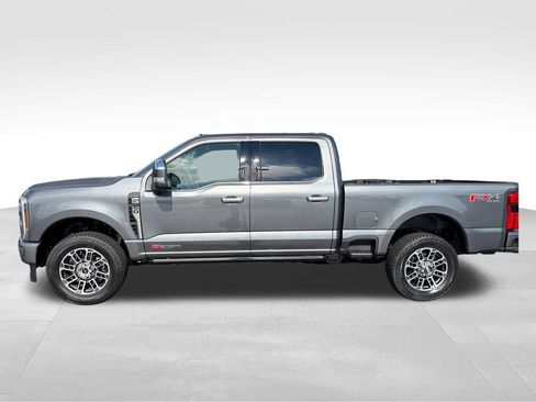 New 2026 Ford F250 Platinum w/ Platinum Plus Package AWD/4WD image 2