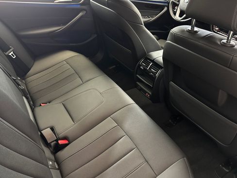 Used 2023 BMW 530e w/ Convenience Package RWD image 32