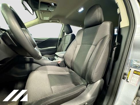 Used 2025 Subaru Outback Premium AWD/4WD image 21