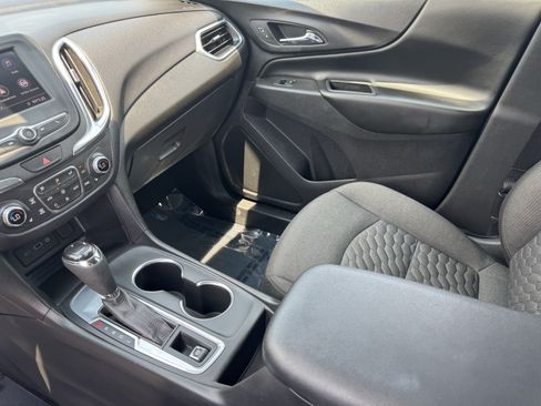 Used 2020 Chevrolet Equinox LT FWD image 30