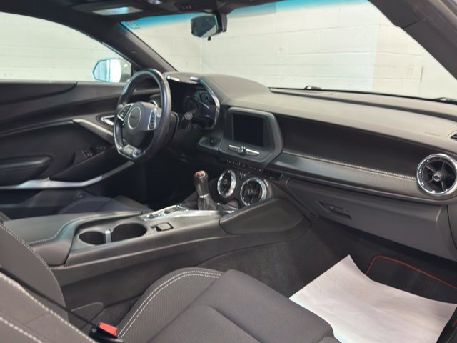 Used 2021 Chevrolet Camaro LT RWD image 13