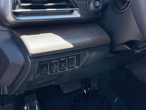Used 2025 Subaru Outback Limited XT w/ Tech Package 2 AWD/4WD image 10