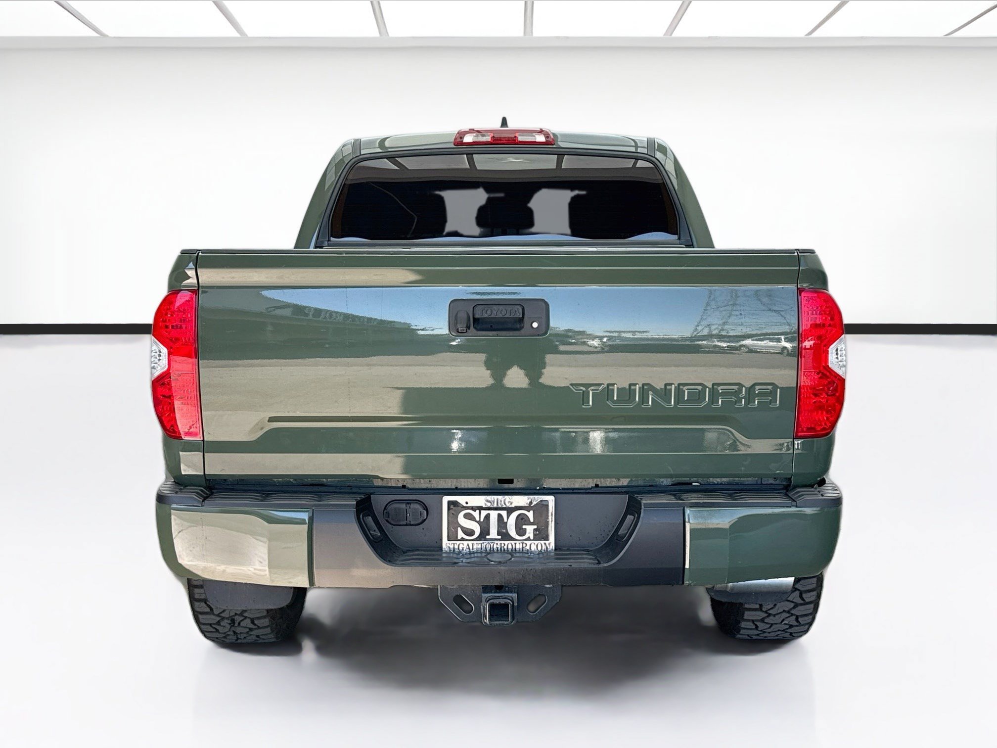 Used 2021 Toyota Tundra SR5 w/ TRD Sport Package AWD/4WD image 5