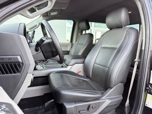 Used 2020 Ford F150 XLT w/ Equipment Group 302A Luxury AWD/4WD image 27