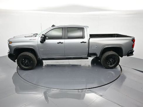 New 2026 Chevrolet Silverado 2500 ZR2 image 41