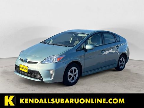 Used 2015 Toyota Prius Two image 1