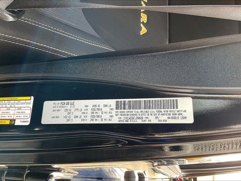 Used 2015 Jeep Wrangler Unlimited Sahara image 31