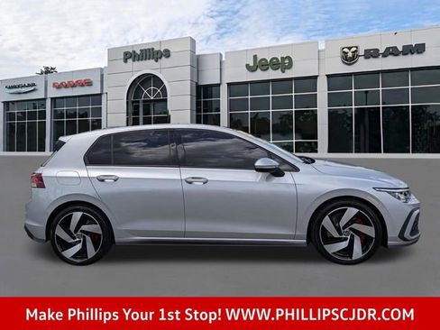 Used 2023 Volkswagen GTI Autobahn FWD image 2