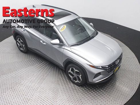 Used 2023 Hyundai Tucson SEL w/ Convenience Package AWD/4WD image 3