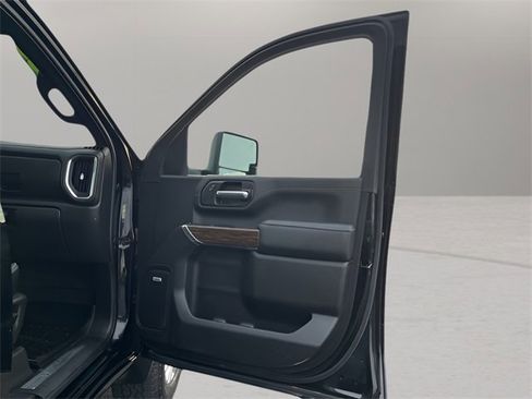 Used 2023 Chevrolet Silverado 3500 High Country w/ Z71 Off-Road Package image 36