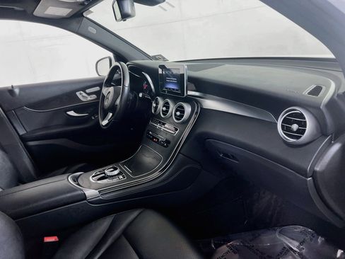 Used 2018 Mercedes-Benz GLC 300 image 28