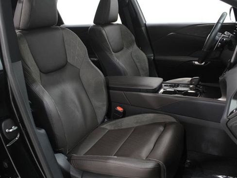 Used 2024 Lexus RX 350 AWD image 18