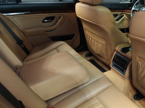 Used 2002 BMW M5 RWD image 57