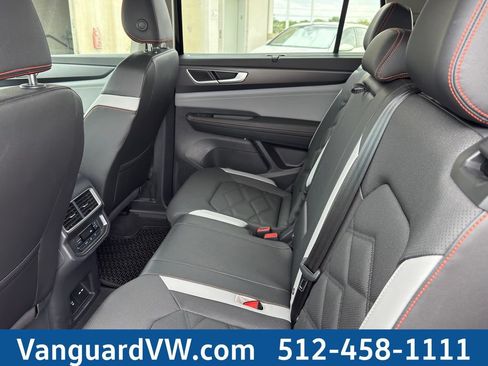 New 2025 Volkswagen Atlas Peak Edition SE AWD/4WD image 26