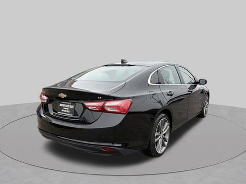 Used 2021 Chevrolet Malibu LT FWD image 6