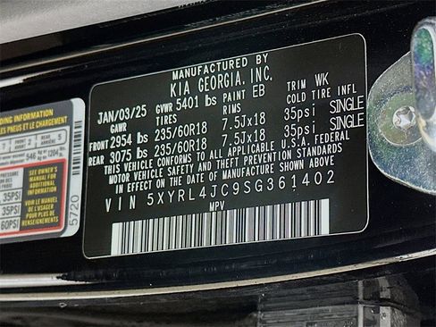 Certified 2025 Kia Sorento S w/ Panoramic Sunroof Package image 34