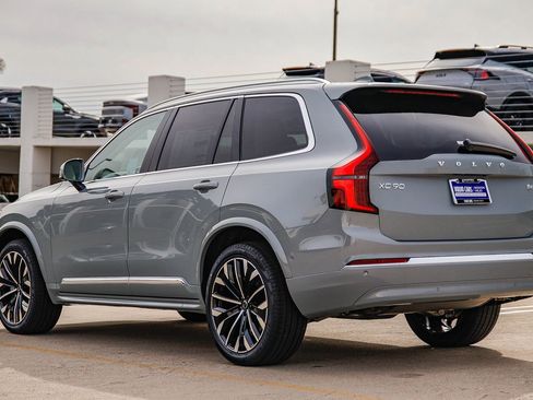 New 2026 Volvo XC90 B6 Ultra w/ Protection Package AWD/4WD image 4