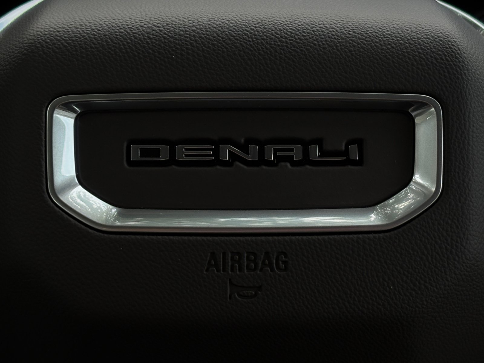 New 2027 GMC Terrain Denali w/ LPO, Floor Liner Package AWD/4WD image 25