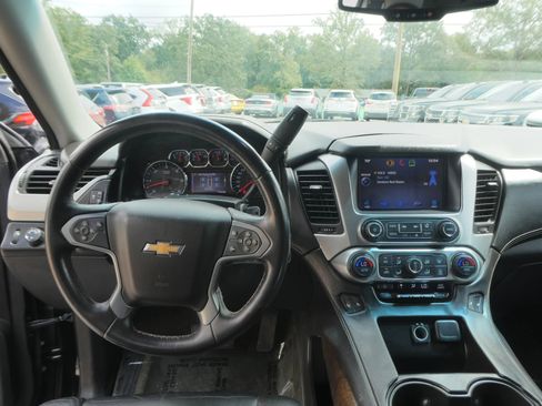 Used 2015 Chevrolet Suburban LT w/ Max Trailering Package image 13