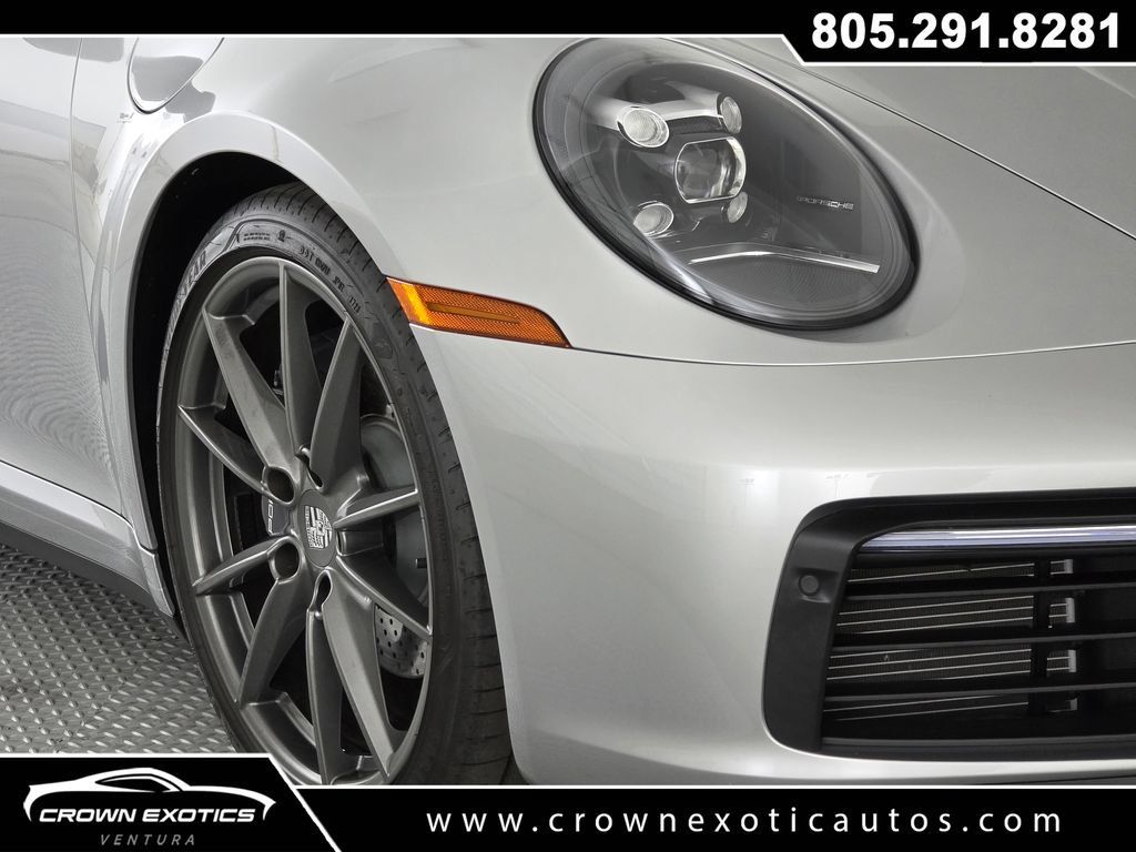 Used 2023 Porsche 911 Carrera T RWD image 10